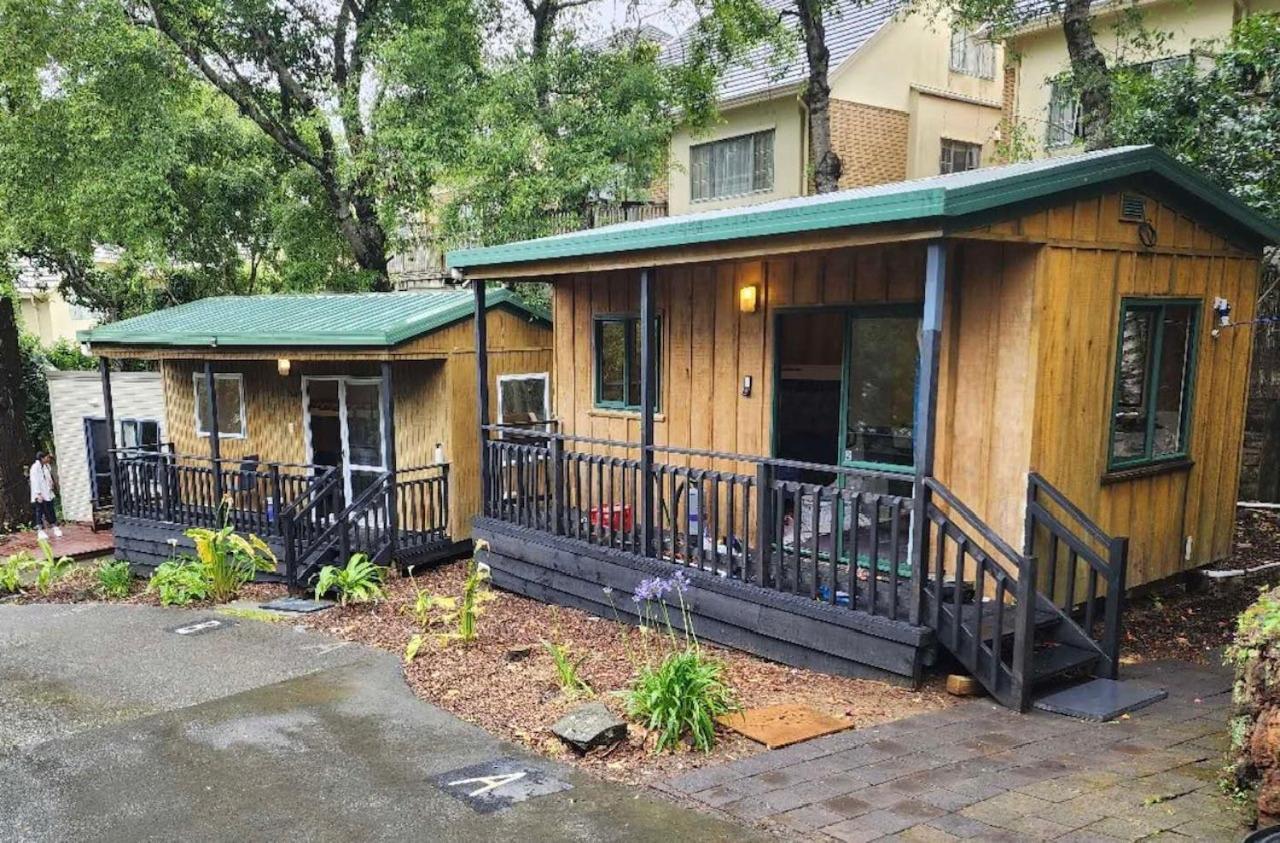 Touchwood Motor Inn & Inner City Camping Ground Auckland Exterior photo